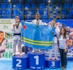 Taekwondo Team Aruba a sali na tercer luga na Medellin